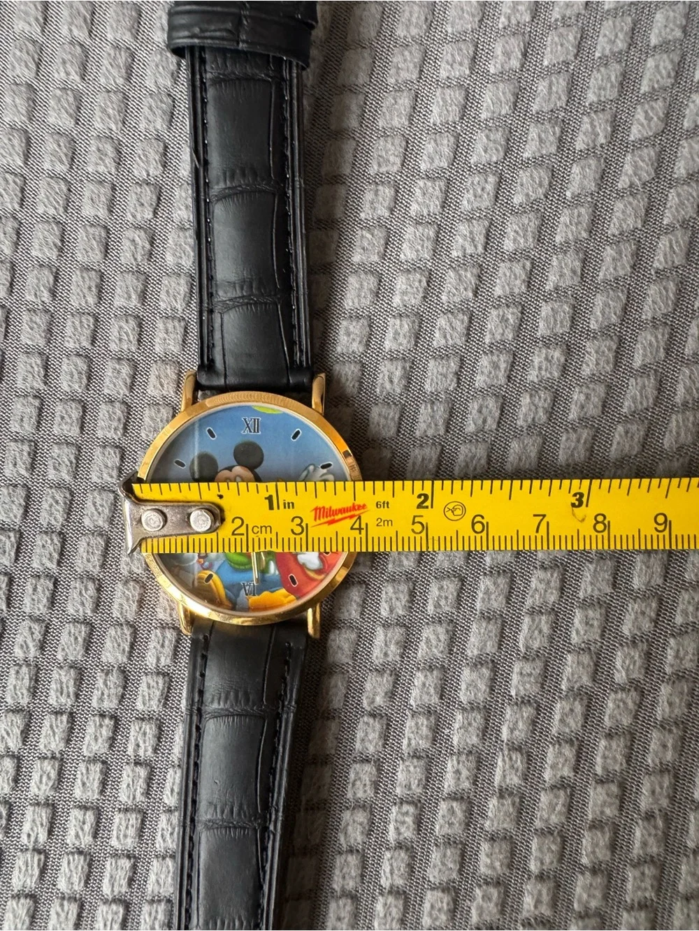 Vintage Disney Mickey Donald Daisy Watch Gold Tone Black Genuine Leather Band